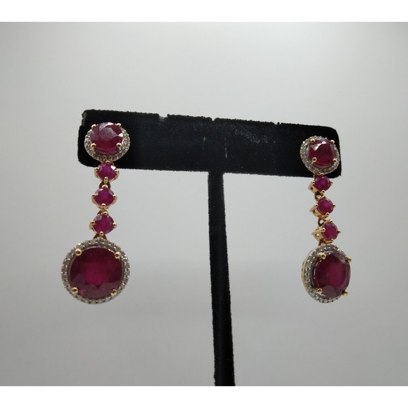 14kt Ruby 16.48ct & Diamond dangle earrings - Picture 3 of 10